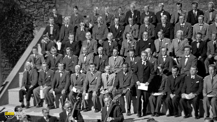 A still #4 from The Proud Valley (1940)