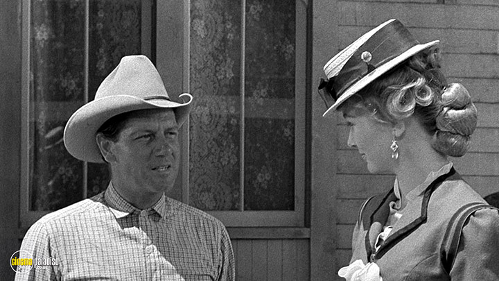 A still #35 from Ramrod (1947)