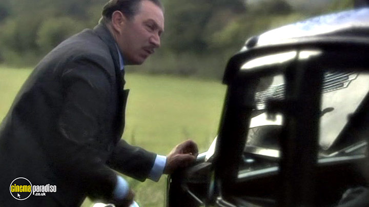 A still #28 from Agatha Christie's Poirot: Collection 7 (2008)