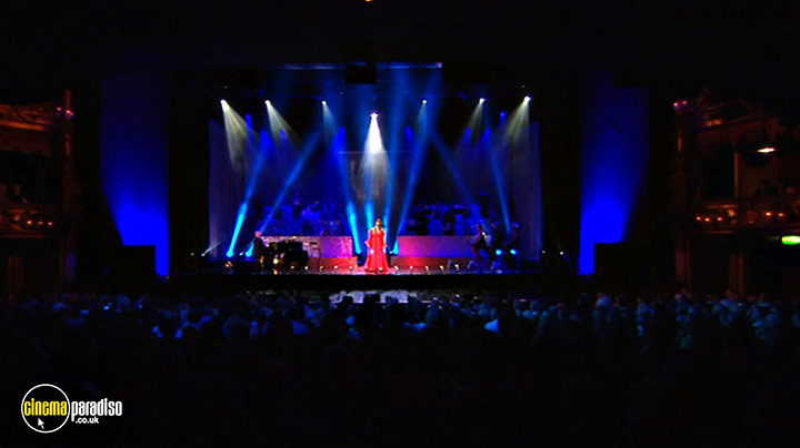 A still #28 from Jane McDonald: Live at the London Palladium (2010)