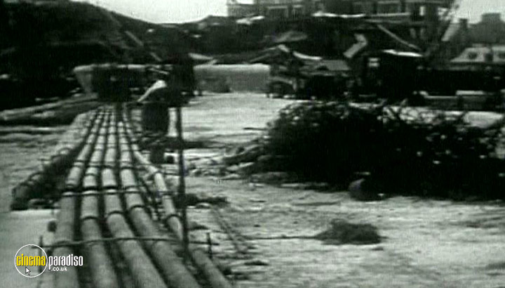 A still #5 from History of World War 2: The Events That Shaped The 1939-1945 Conflict: Vol.3 (2002)