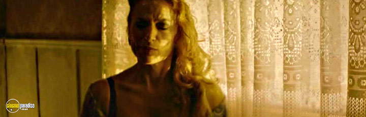 A still #19 from Night of the Virgin (2016)