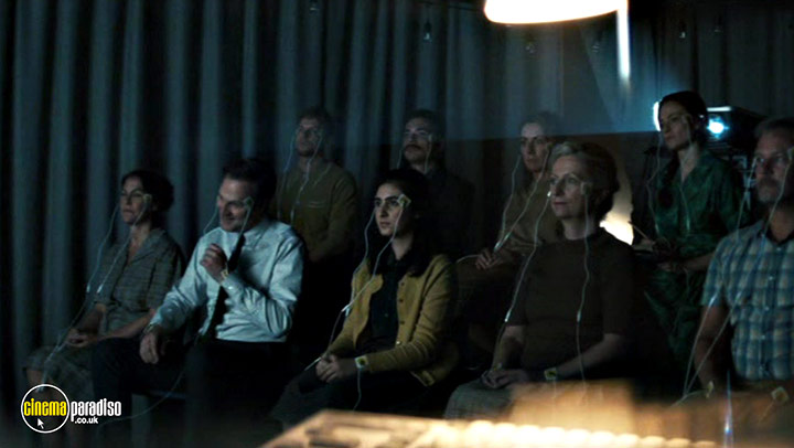A still #18 from The City and the City (2018)