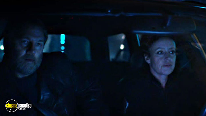 A still #15 from The City and the City (2018)