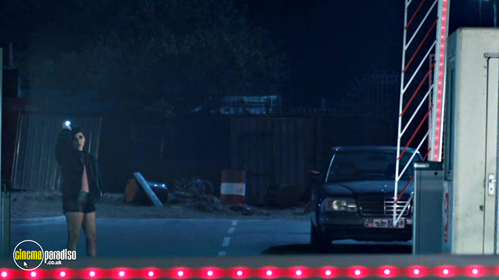 A still #55 from The City and the City (2018)