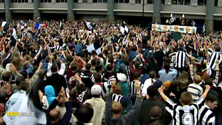 A still #10 from Shearer: The Legend (2006)