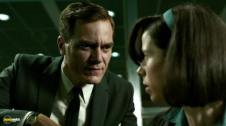 A still #32 from The Shape of Water (2017)