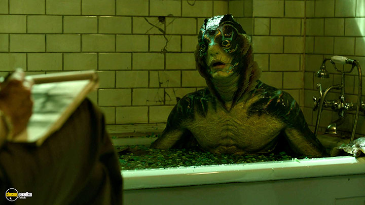A still #23 from The Shape of Water (2017)