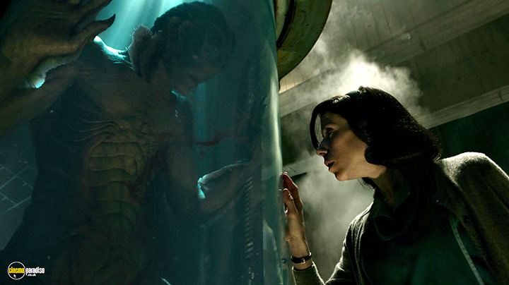 A still #16 from The Shape of Water (2017)