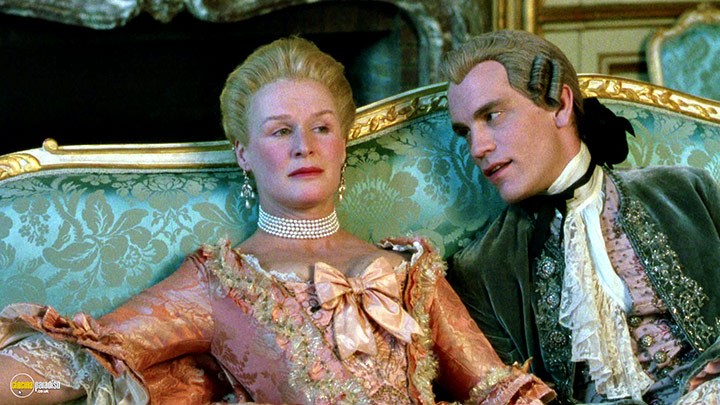A still #3 from Dangerous Liaisons (1988)