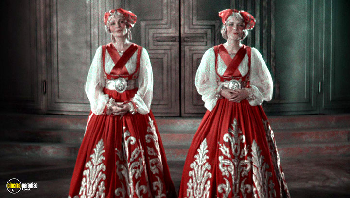 A still #9 from King of Jazz (1930)
