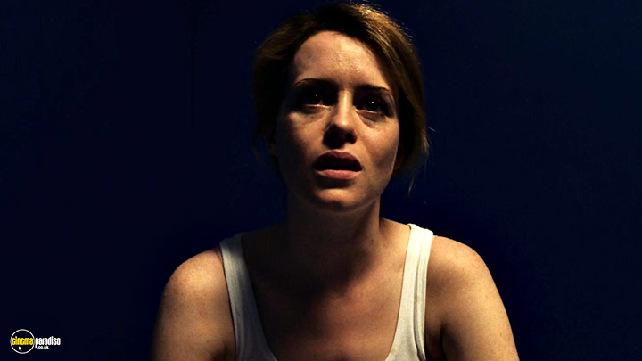 A still #12 from Unsane (2018)