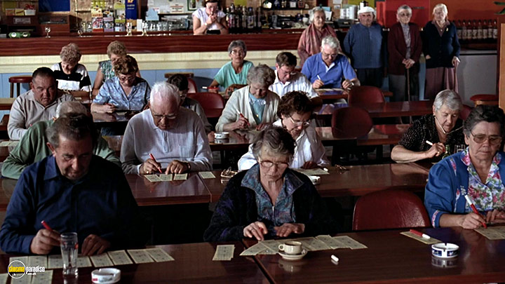 A still #17 from Leningrad Cowboys Go America (1989)