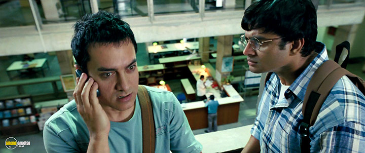 A still #32 from Three Idiots (2009)