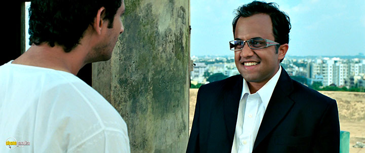 A still #25 from Three Idiots (2009)