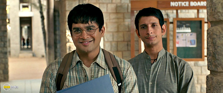 A still #3 from Three Idiots (2009)