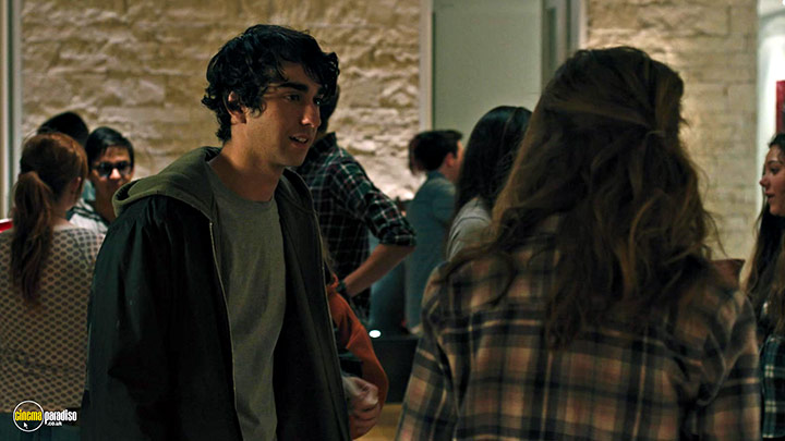 A still #7 from Hereditary (2018)