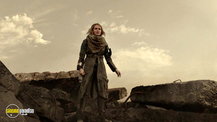 A still #27 from The 100: Series 5 (2018)