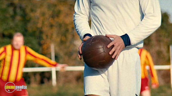 A still #12 from The Bromley Boys (2018)