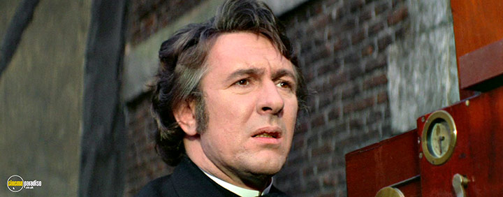 A still #4 from The Asphyx (1972)