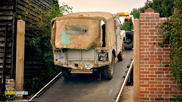 A still #22 from For the Love of Cars: Series 1 (2014)