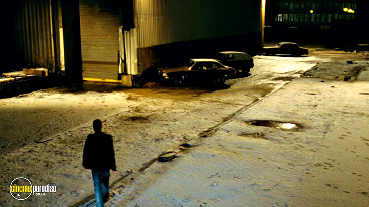 A still #11 from Flutter (2011)