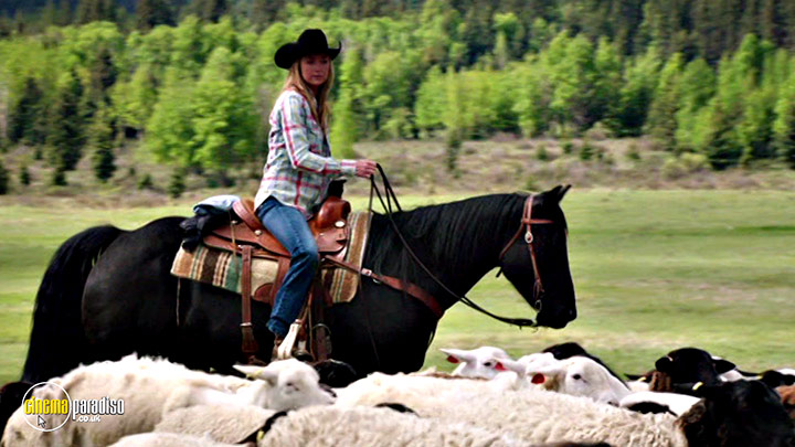 A still #11 from Heartland: Series 7 (2013)