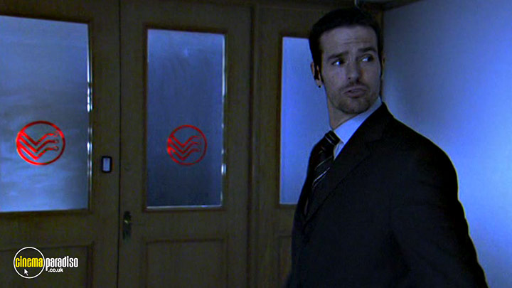 A still #12 from Charlie Jade: Series 1: Part 2 (2007)