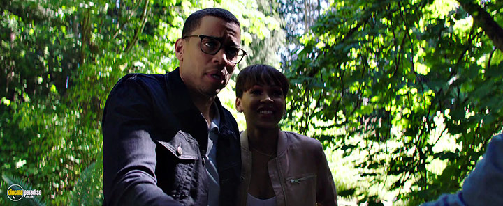 A still #17 from The Intruder (2019)
