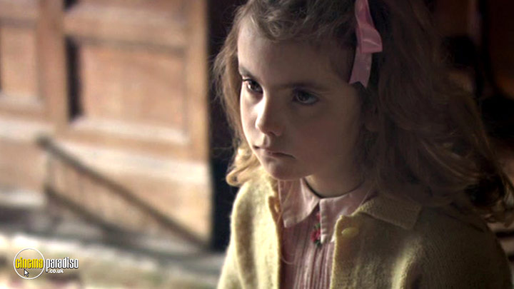 A still #7 from Enid (2009)