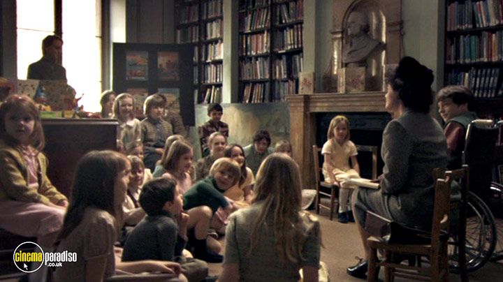 A still #8 from Enid (2009)