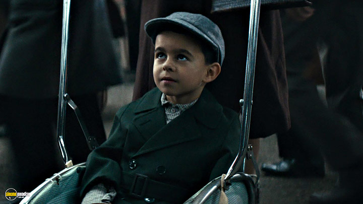 A still #7 from Christopher Robin (2018)