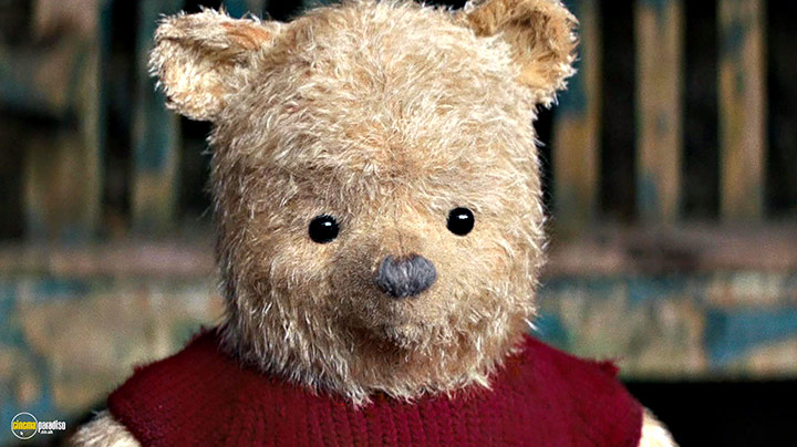 A still #17 from Christopher Robin (2018)