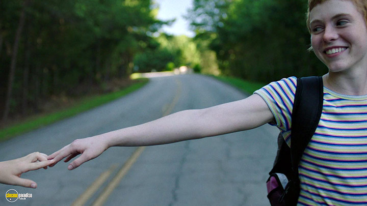 A still #4 from Sharp Objects: Series 1 (2018)
