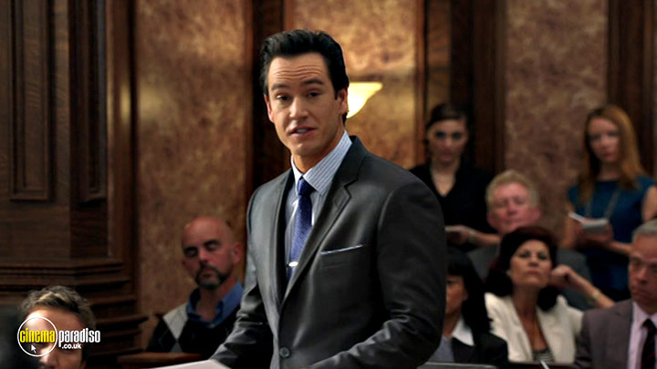 A still #16 from Franklin and Bash: Series 3 (2013)