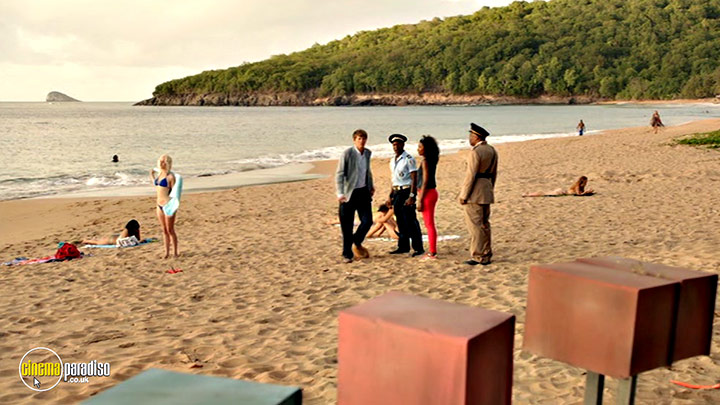 A still #17 from Death in Paradise: Series 4 (2015)