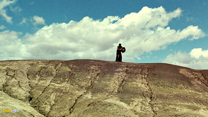 A still #27 from Oedipus Rex (1967)