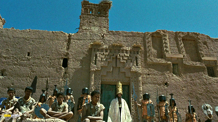 A still #18 from Oedipus Rex (1967)