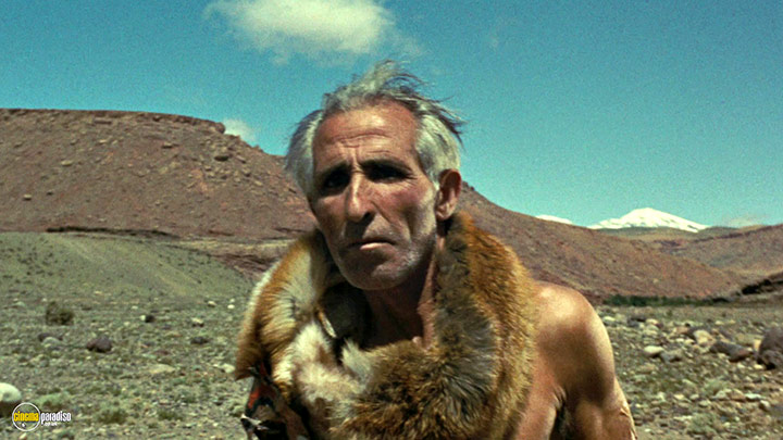 A still #19 from Oedipus Rex (1967)