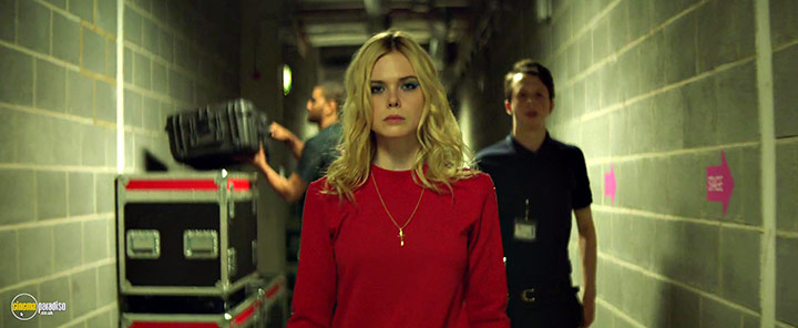 A still #9 from Teen Spirit (2018)