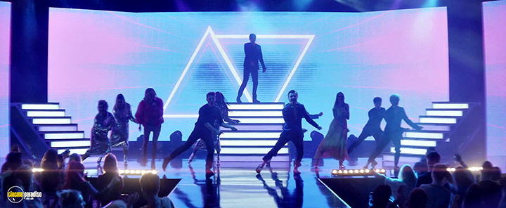 A still #5 from Teen Spirit (2018)