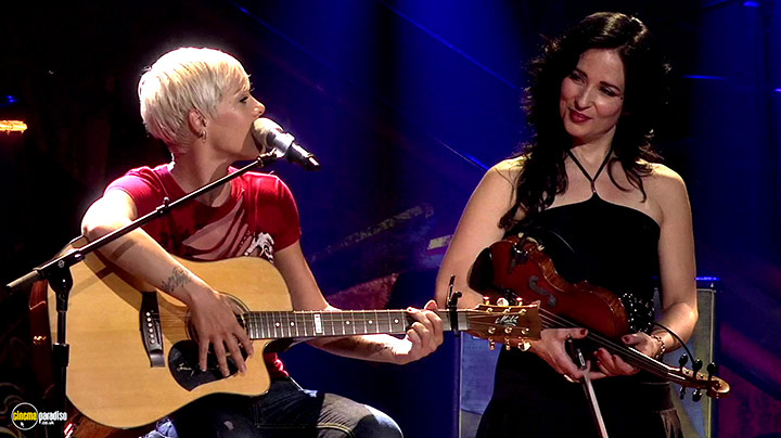 A still #20 from Pink: Funhouse Tour: Live in Australia (2009)