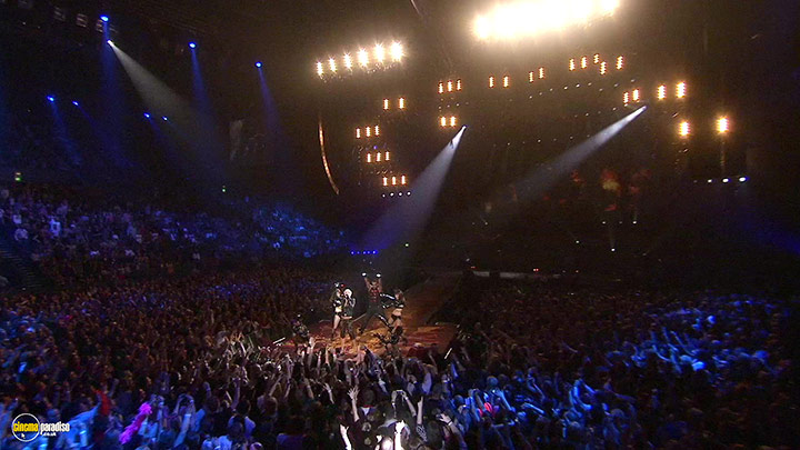 A still #3 from Pink: Funhouse Tour: Live in Australia (2009)