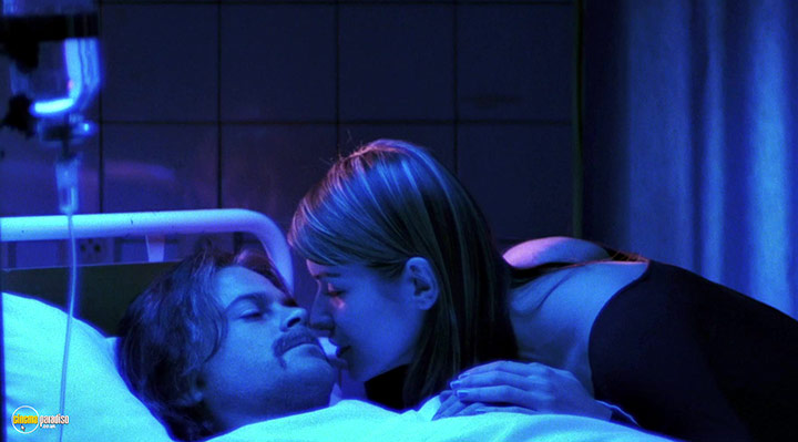 A still #24 from Crazy Six (1997)