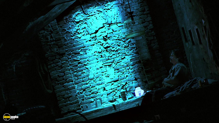 A still #8 from Crazy Six (1997)
