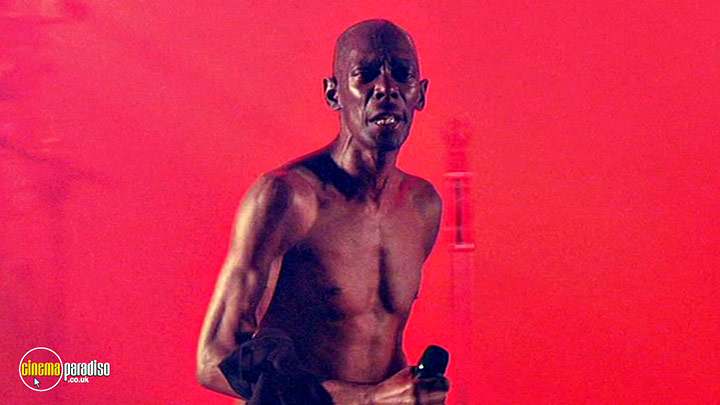 A still #10 from Faithless: Live at Alexandra Palace (2005)