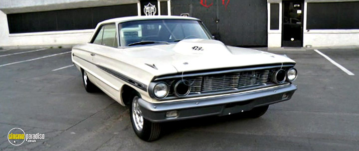 A still #18 from Counting Cars: Series 2 (2013)