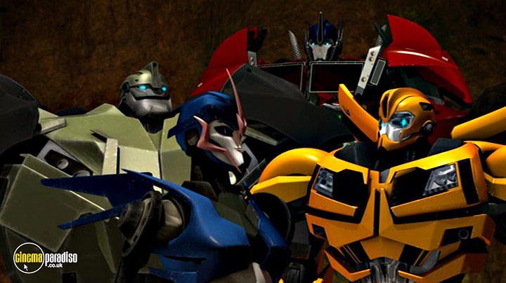 A still #19 from Transformers Prime: Series 1: Part 5 (2011)