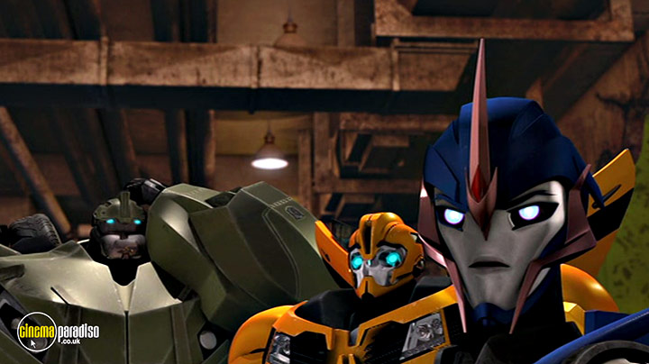 A still #17 from Transformers Prime: Series 1: Part 5 (2011)