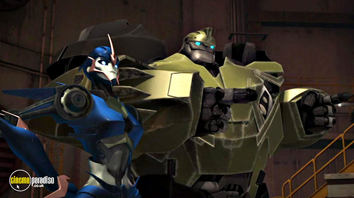 A still #12 from Transformers Prime: Series 1: Part 5 (2011)